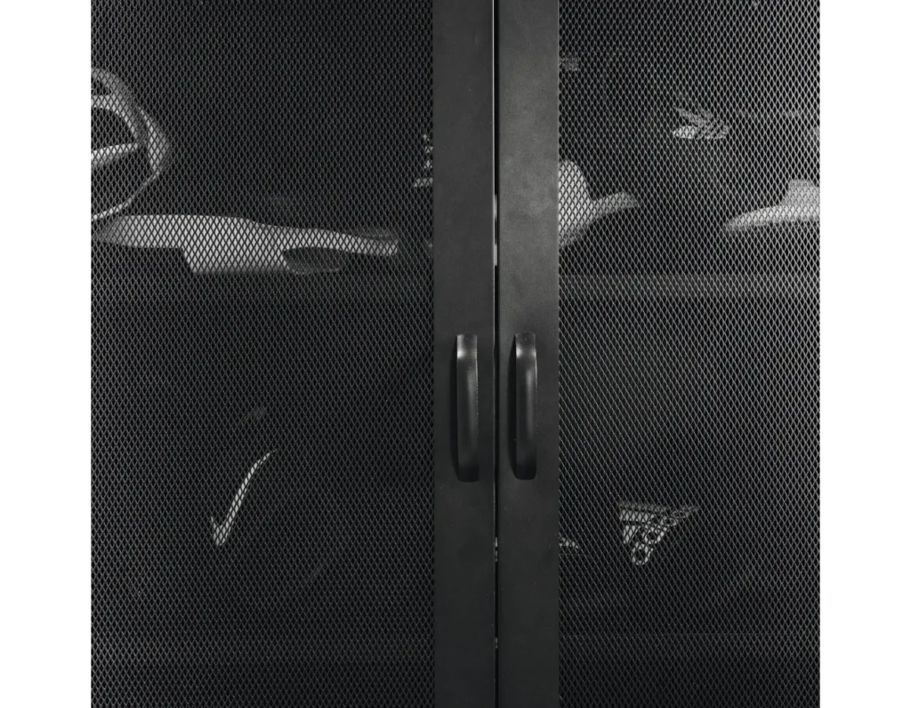 Verstauraum für ausleihbare Boxhandschuhe und weiteres in der  Kampfsportschule Kampf IQ Studio in Leipzig.